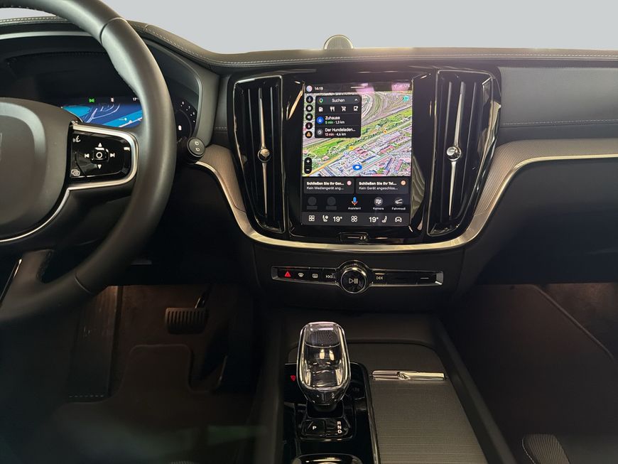 Volvo V60 Cross Country – Bild 13