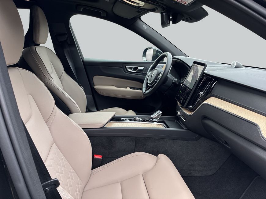 Volvo XC60 – Bild 8
