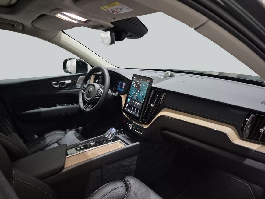 Volvo XC60 – Bild 12