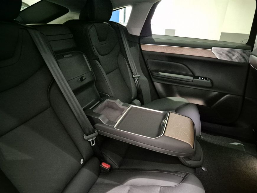 Volvo ES90 – Bild 16