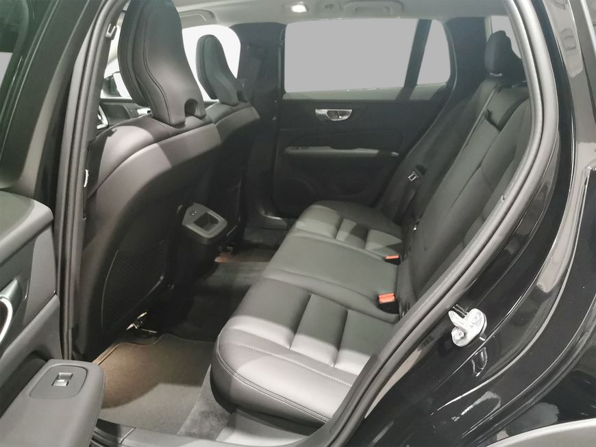 Volvo V60 Cross Country – Bild 8