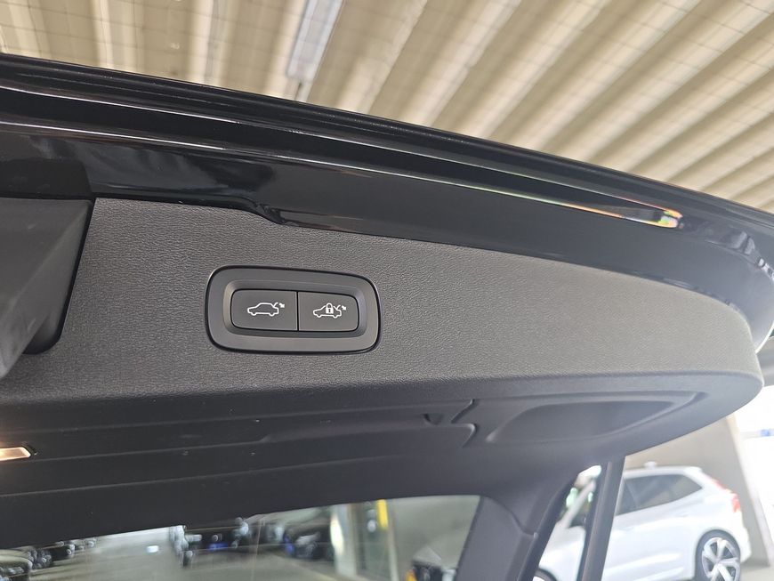 Volvo V60 Cross Country – Bild 19