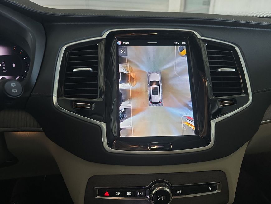 Volvo XC90 – Bild 16