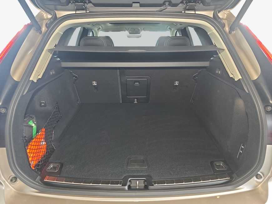 Volvo XC60 – Bild 11
