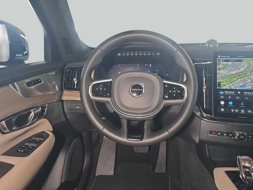 Volvo XC90 – Bild 12