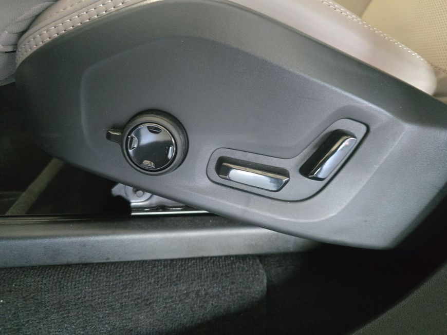 Volvo XC90 – Bild 18