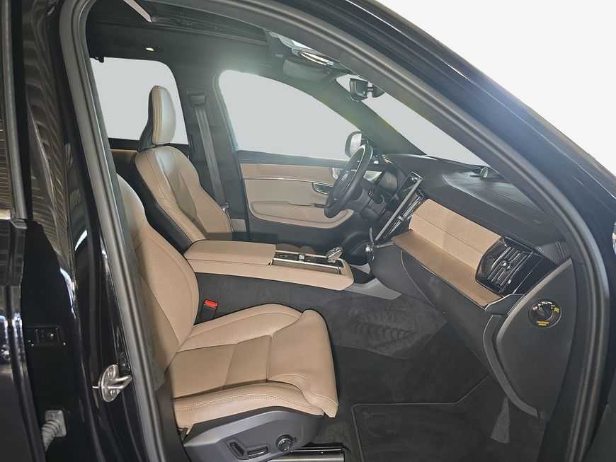 Volvo XC90 – Bild 8