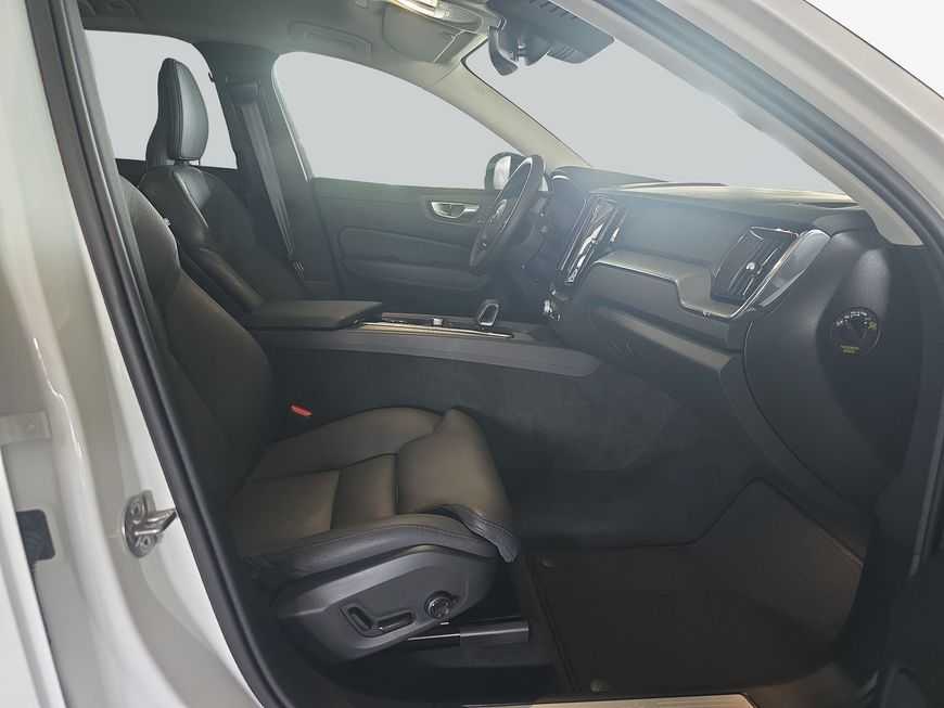 Volvo XC60 – Bild 8