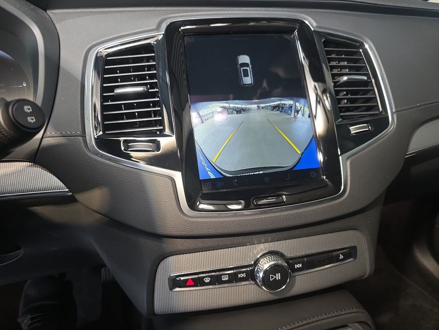Volvo XC90 – Bild 16