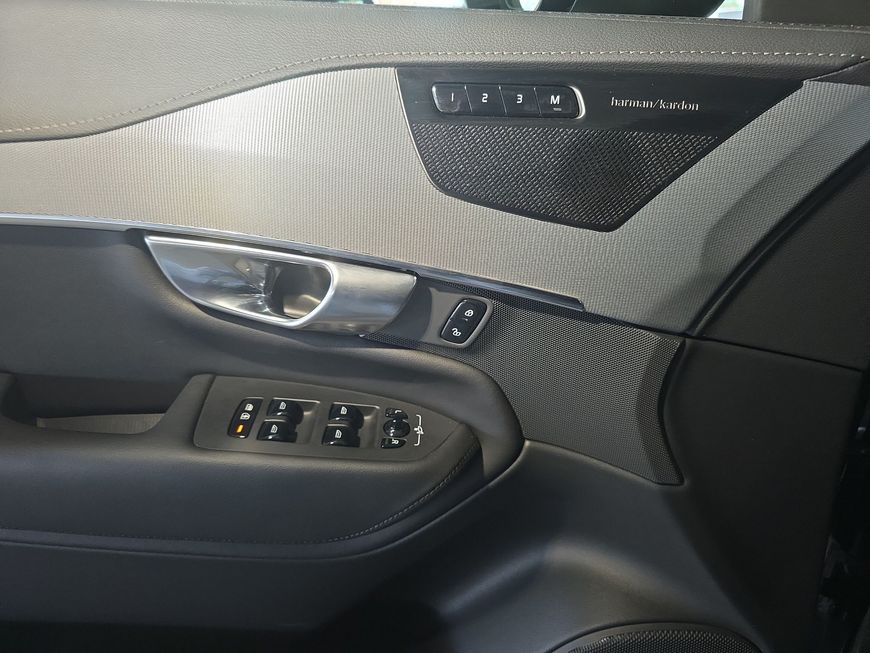 Volvo XC90 – Bild 20