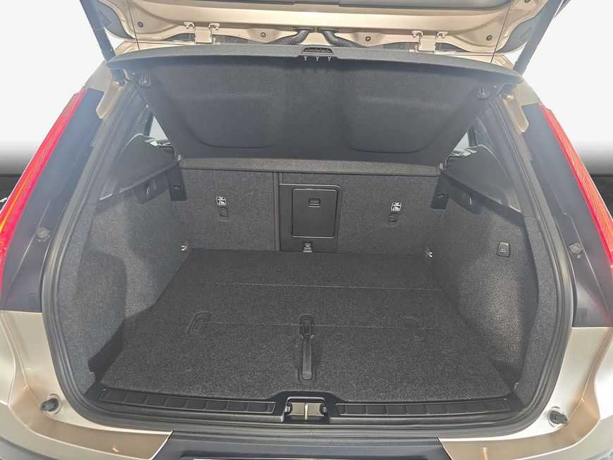 Volvo XC40 – Bild 11