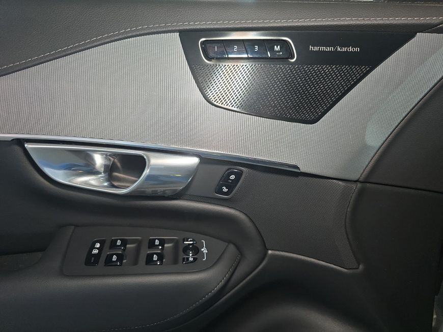 Volvo XC90 – Bild 21