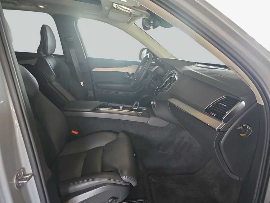 Volvo XC90 – Bild 8
