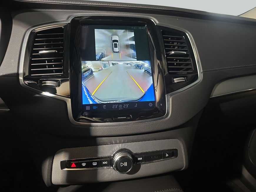 Volvo XC90 – Bild 15