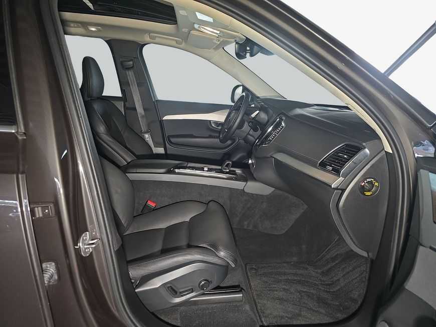 Volvo XC90 – Bild 8