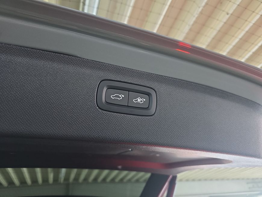 Volvo XC90 – Bild 17