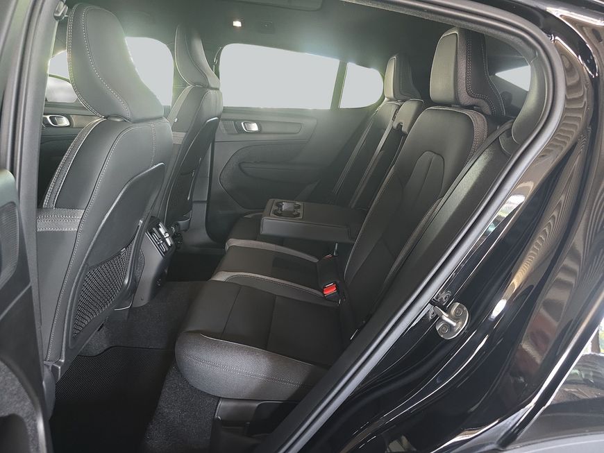 Volvo C40 Recharge – Bild 10