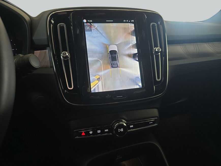 Volvo C40 Recharge – Bild 15