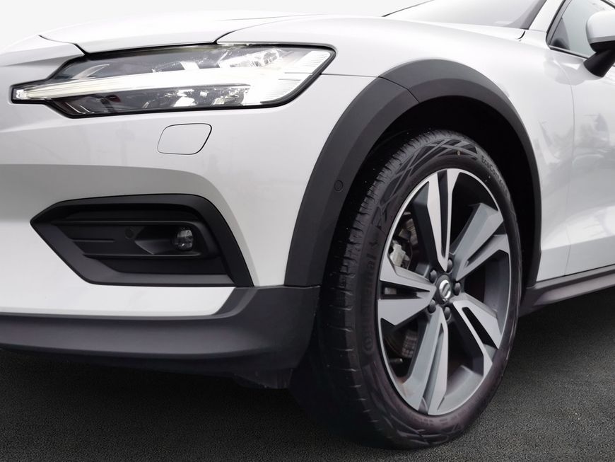 Volvo V60 Cross Country – Bild 5