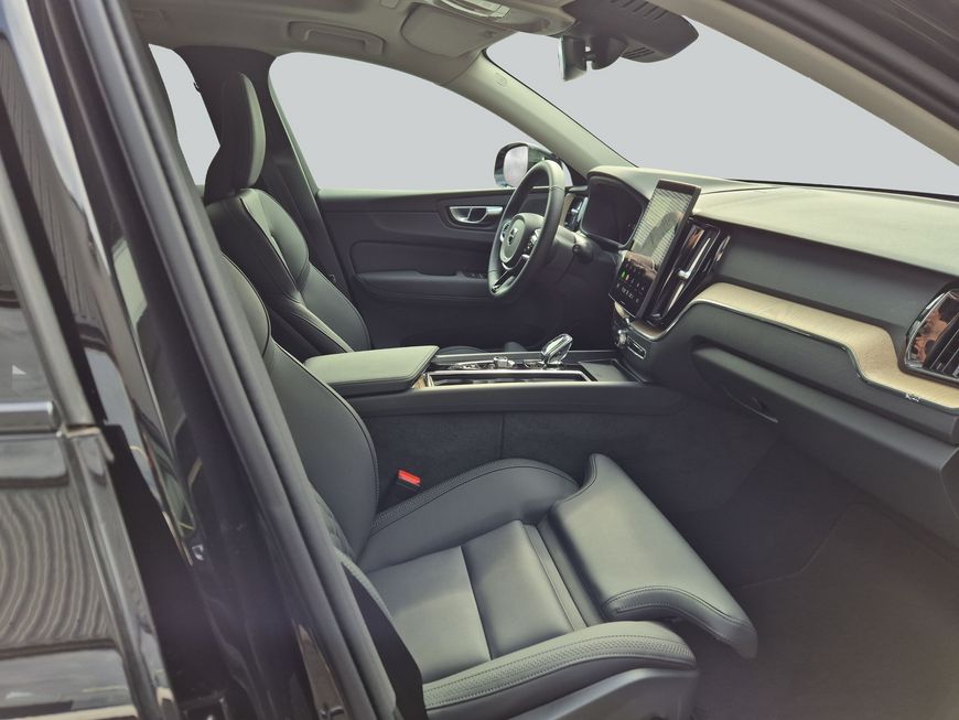 Volvo XC60 – Bild 12