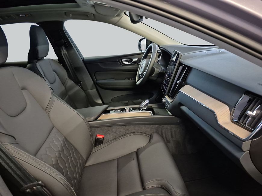 Volvo XC60 – Bild 12