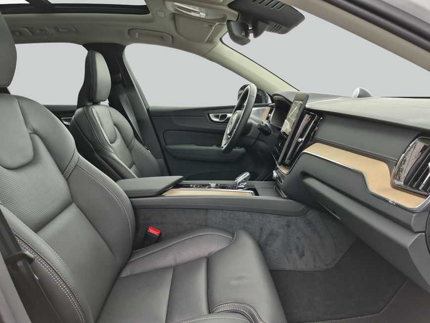 Volvo XC60 – Bild 12