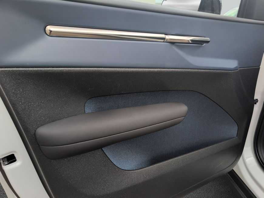 Volvo EX30 – Bild 19