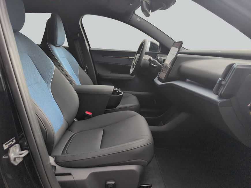 Volvo EX30 – Bild 12