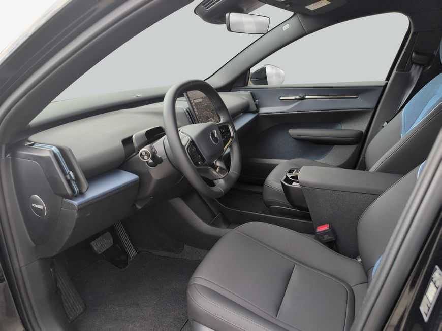 Volvo EX30 – Bild 9