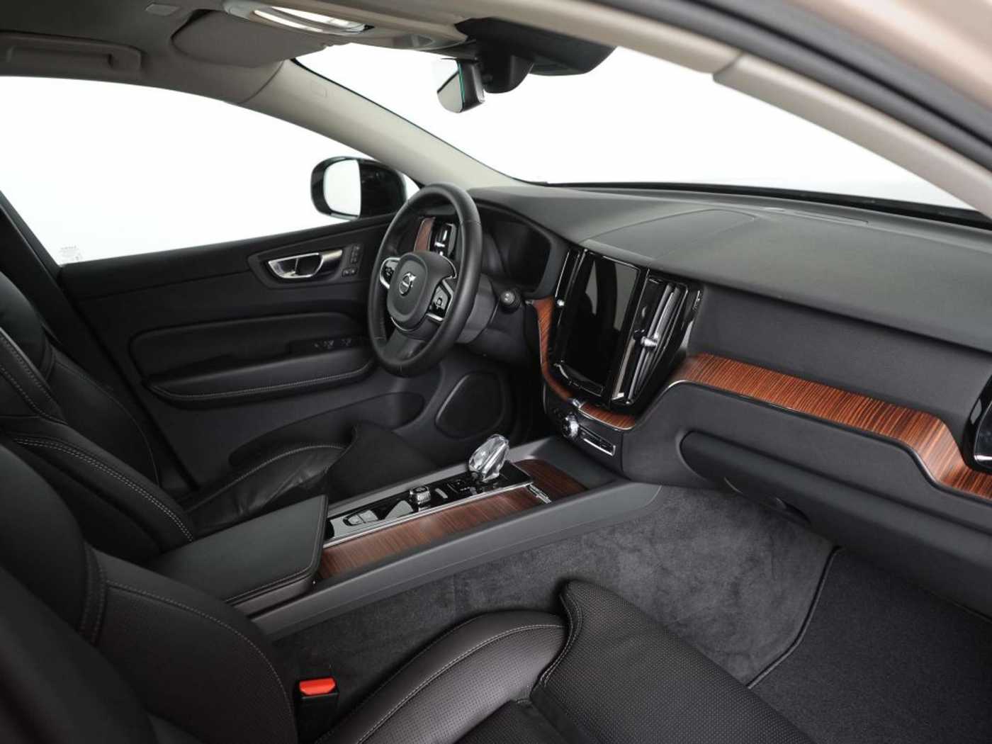 Volvo XC60 – Bild 12