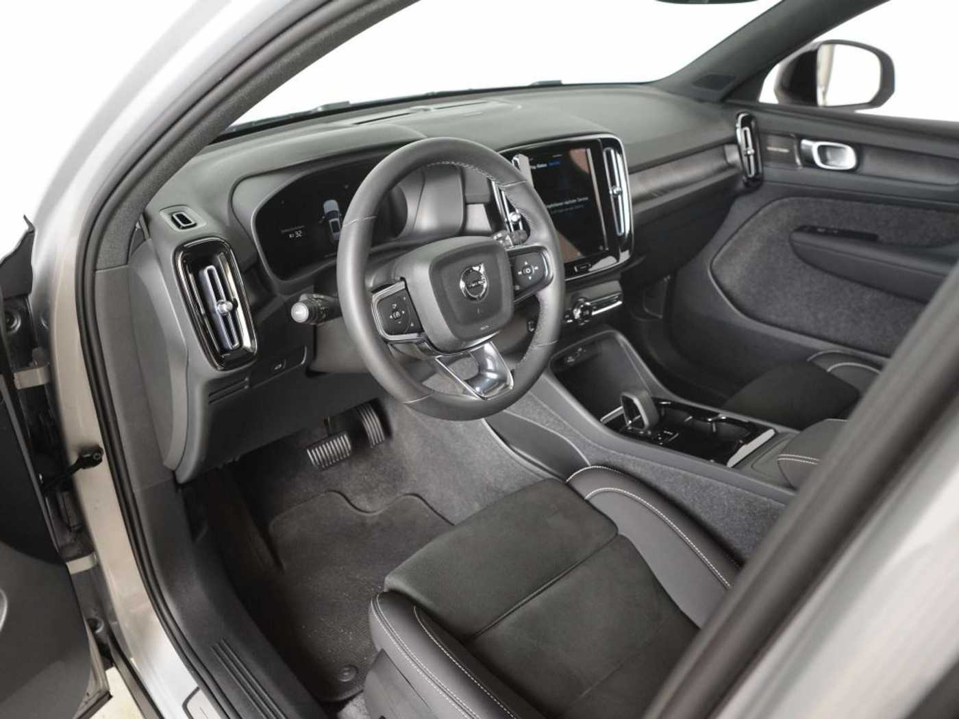 Volvo XC40 Recharge – Bild 8