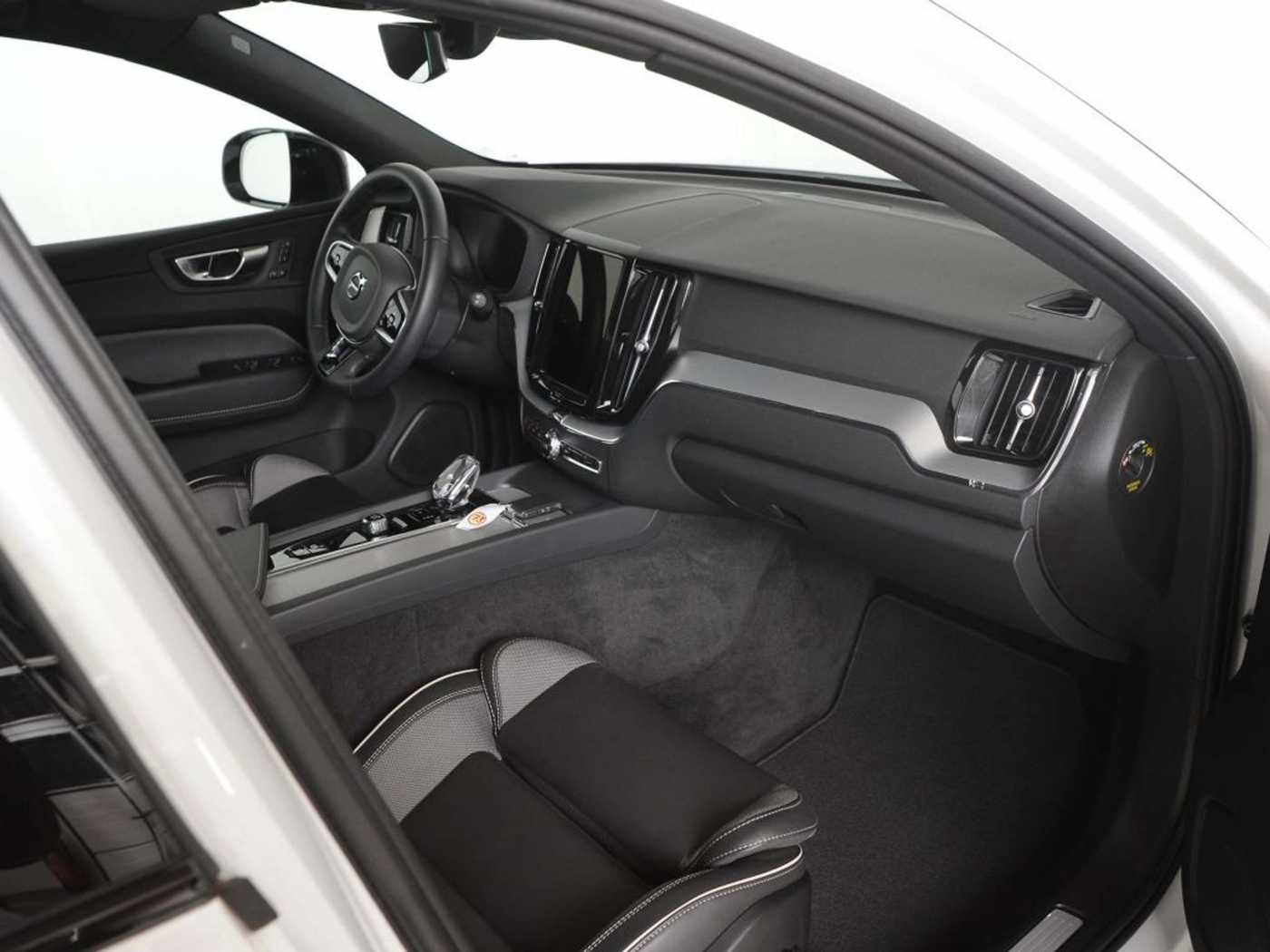 Volvo XC60 – Bild 11