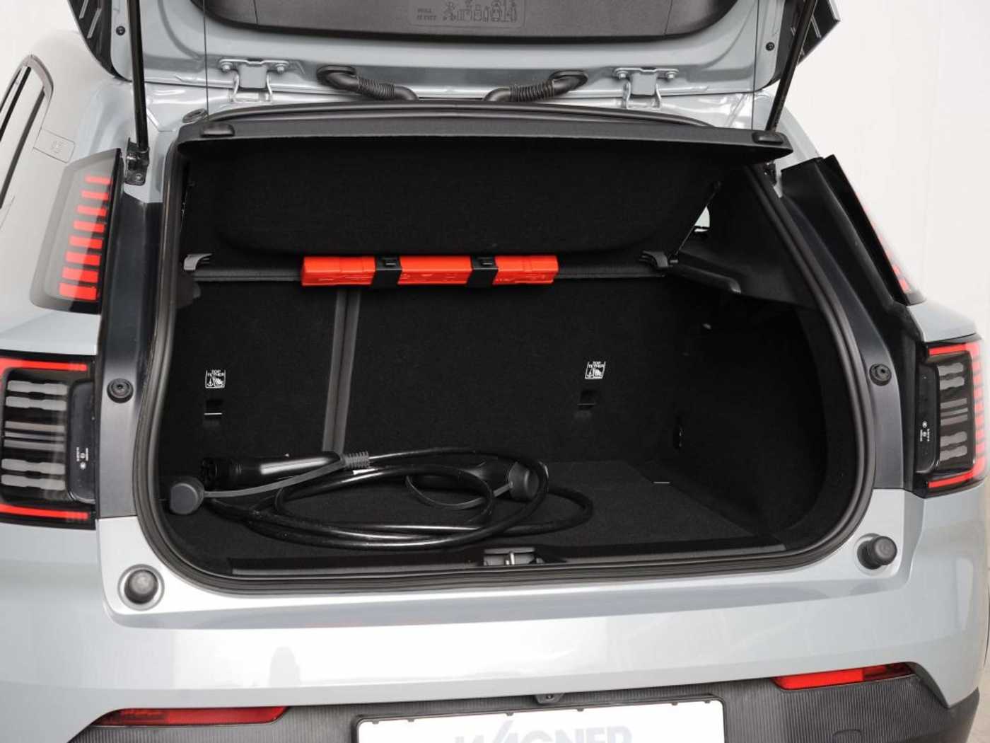 Volvo EX30 – Bild 17