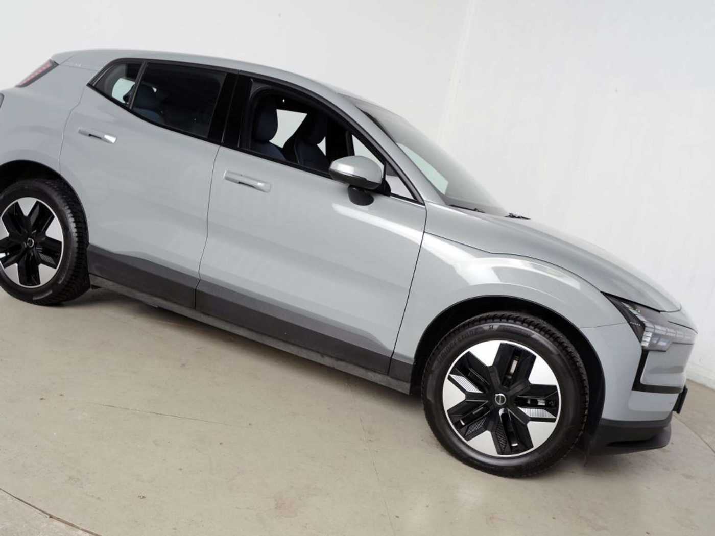 Volvo EX30 – Bild 7