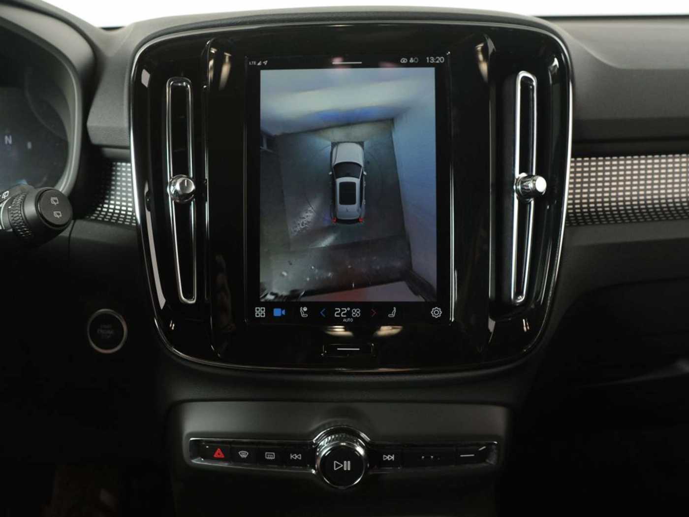 Volvo XC40 – Bild 16