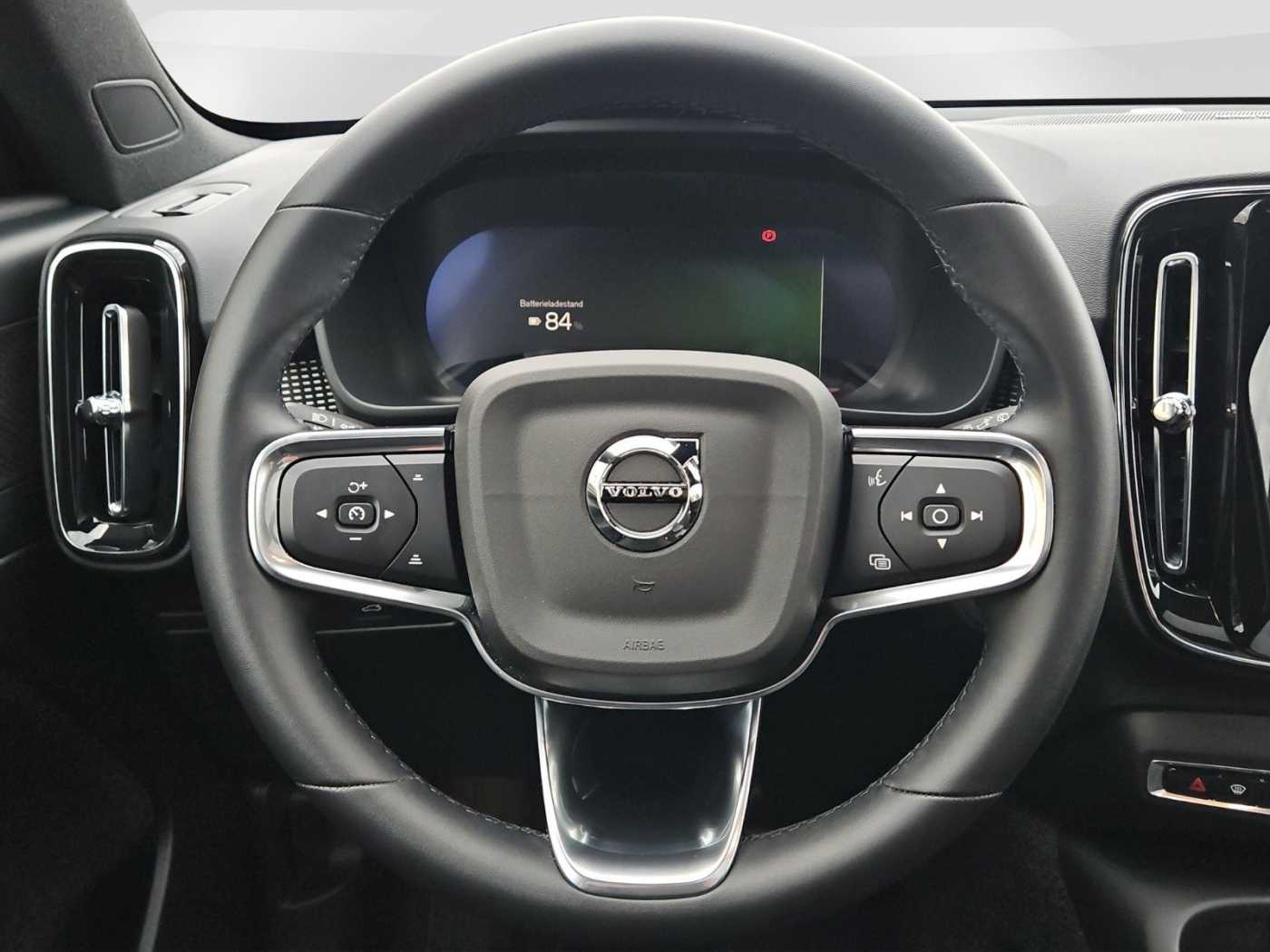 Volvo EX40 – Bild 13
