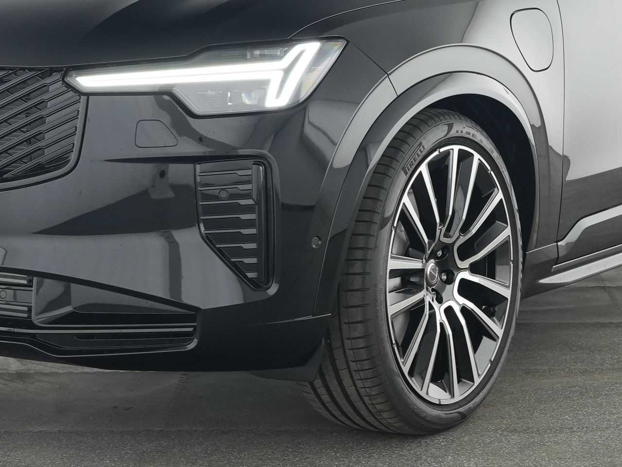 Volvo XC90 – Bild 12