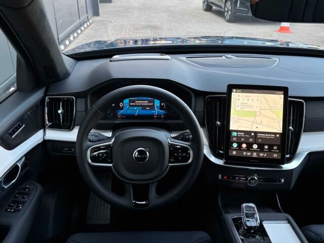 Volvo XC90 – Bild 6