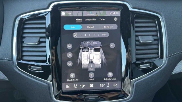 Volvo XC90 – Bild 12