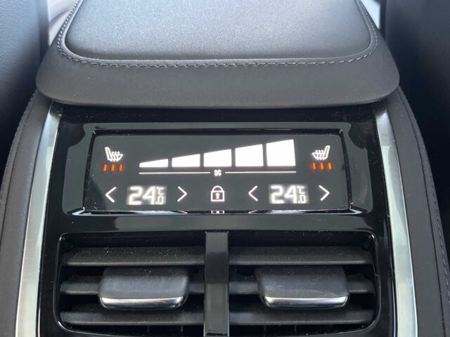 Volvo XC90 – Bild 12