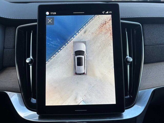 Volvo XC90 – Bild 6