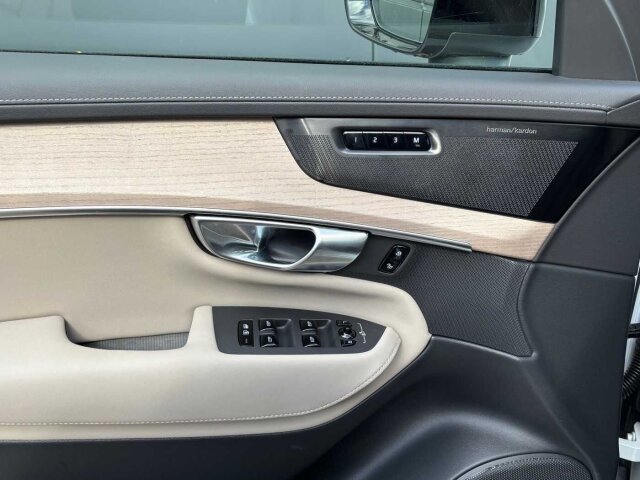 Volvo XC90 – Bild 11