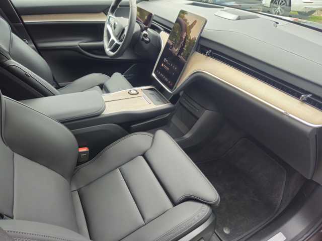 Volvo EX90 – Bild 4