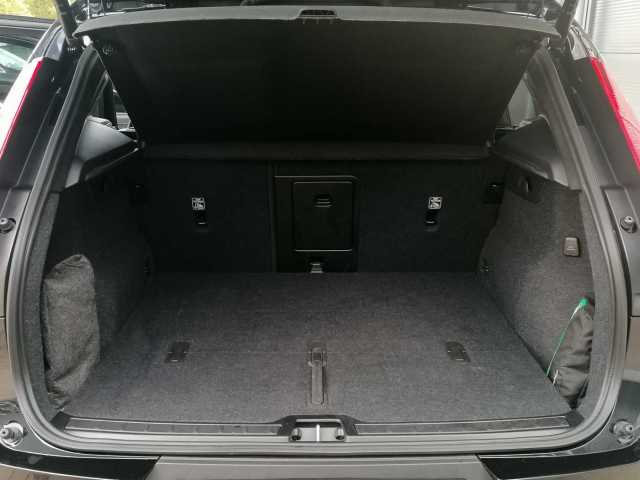 Volvo XC40 – Bild 12