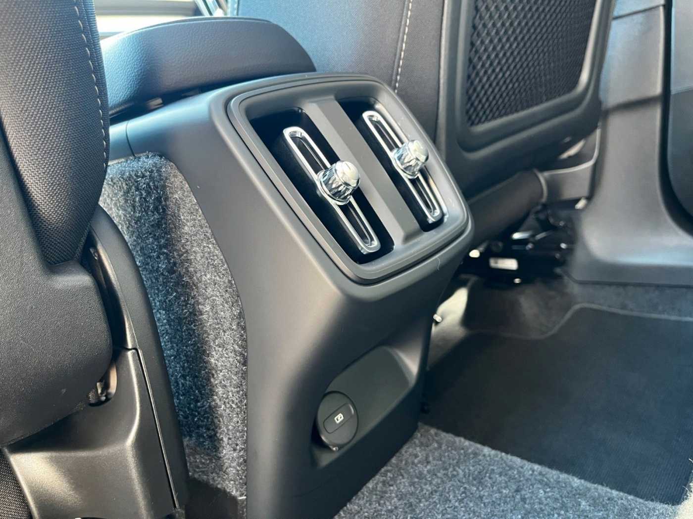 Volvo XC40 – Bild 20