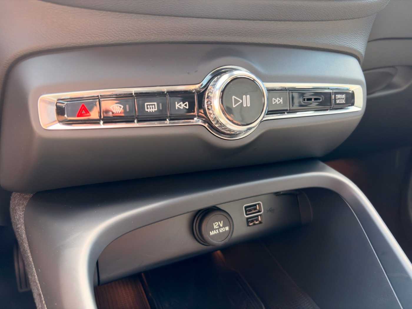 Volvo XC40 – Bild 16