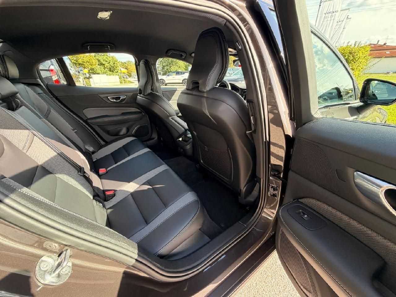Volvo S60 – Bild 24