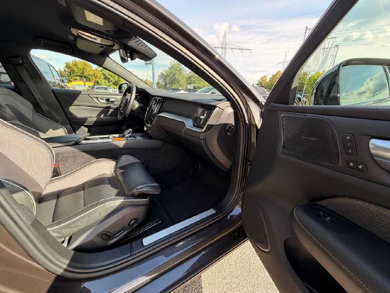 Volvo S60 – Bild 25
