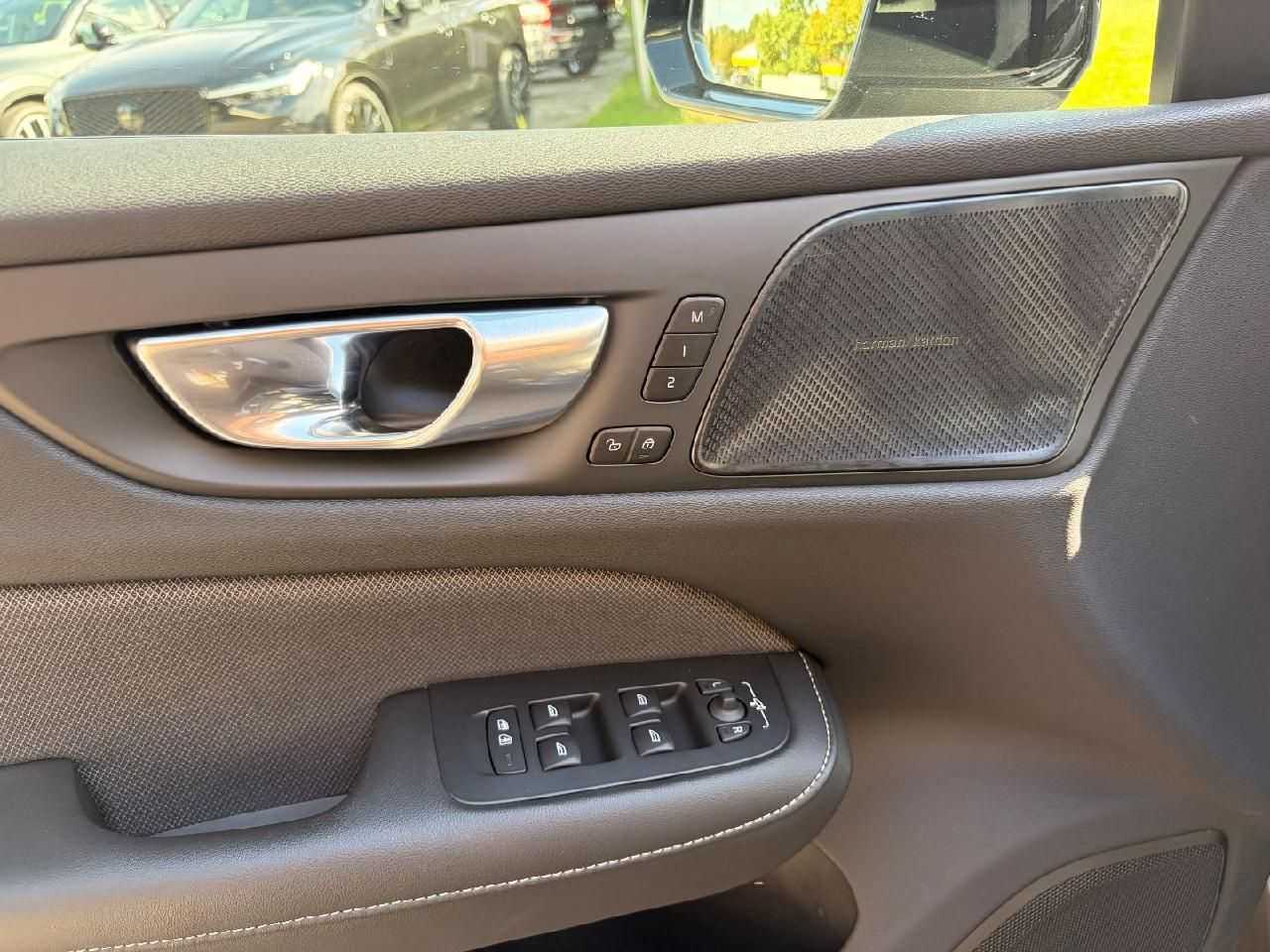 Volvo S60 – Bild 8