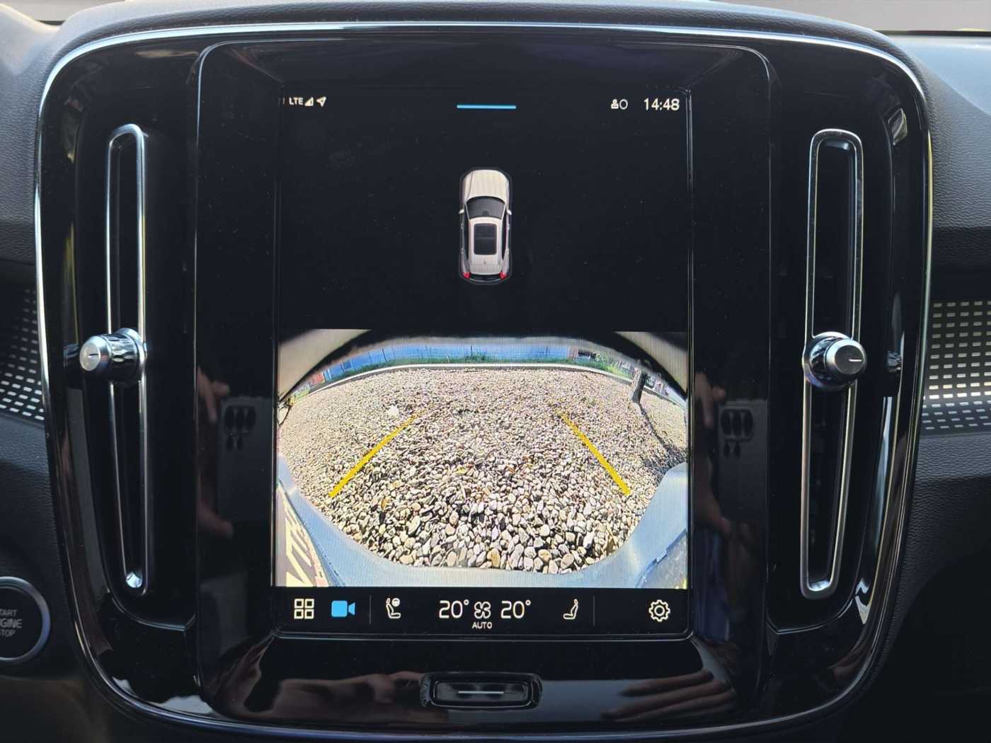 Volvo XC40 – Bild 12